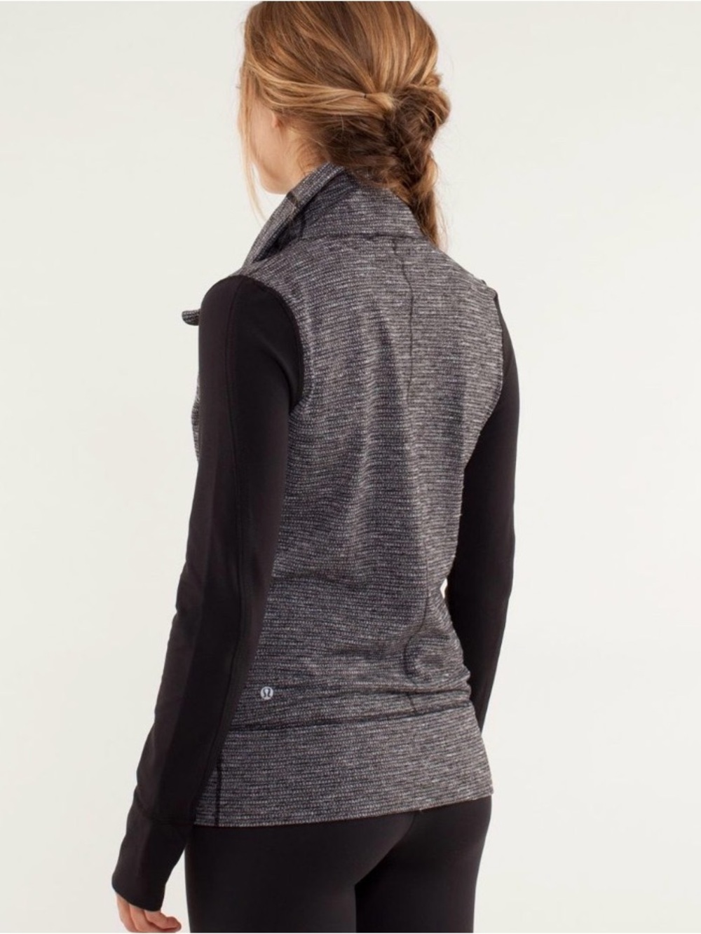 Lululemon Daily Yoga Jacket Coco Pique Black / Black size 6